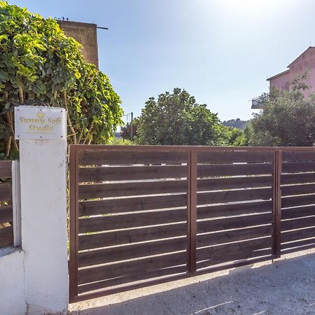 Sunny Sofi Studios Planos  Exterior photo